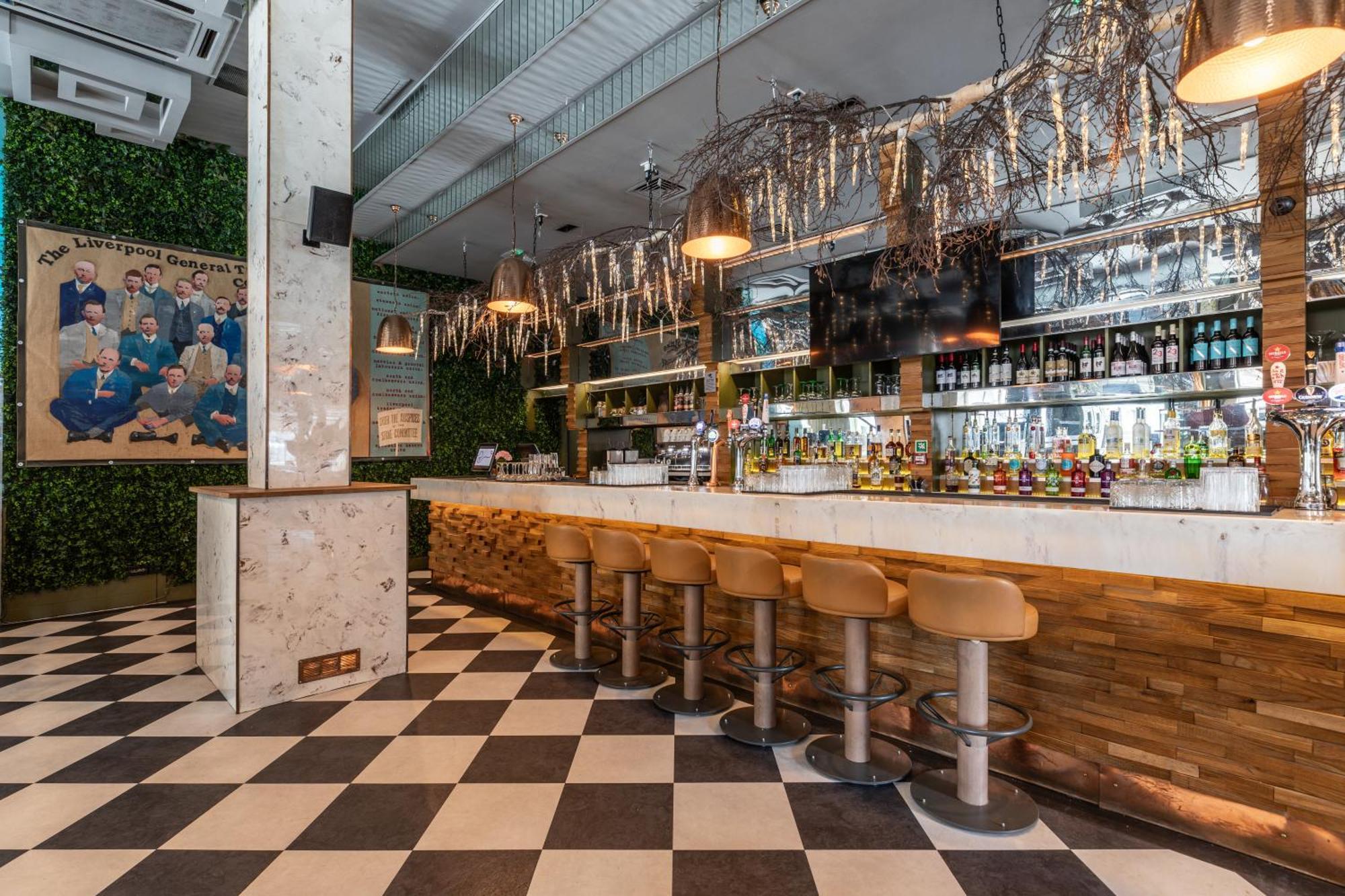 The Sir Thomas Hotel 3*